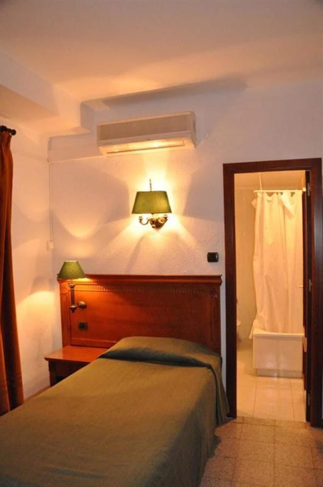 Hotel Haromar Καλέλα Εξωτερικό φωτογραφία